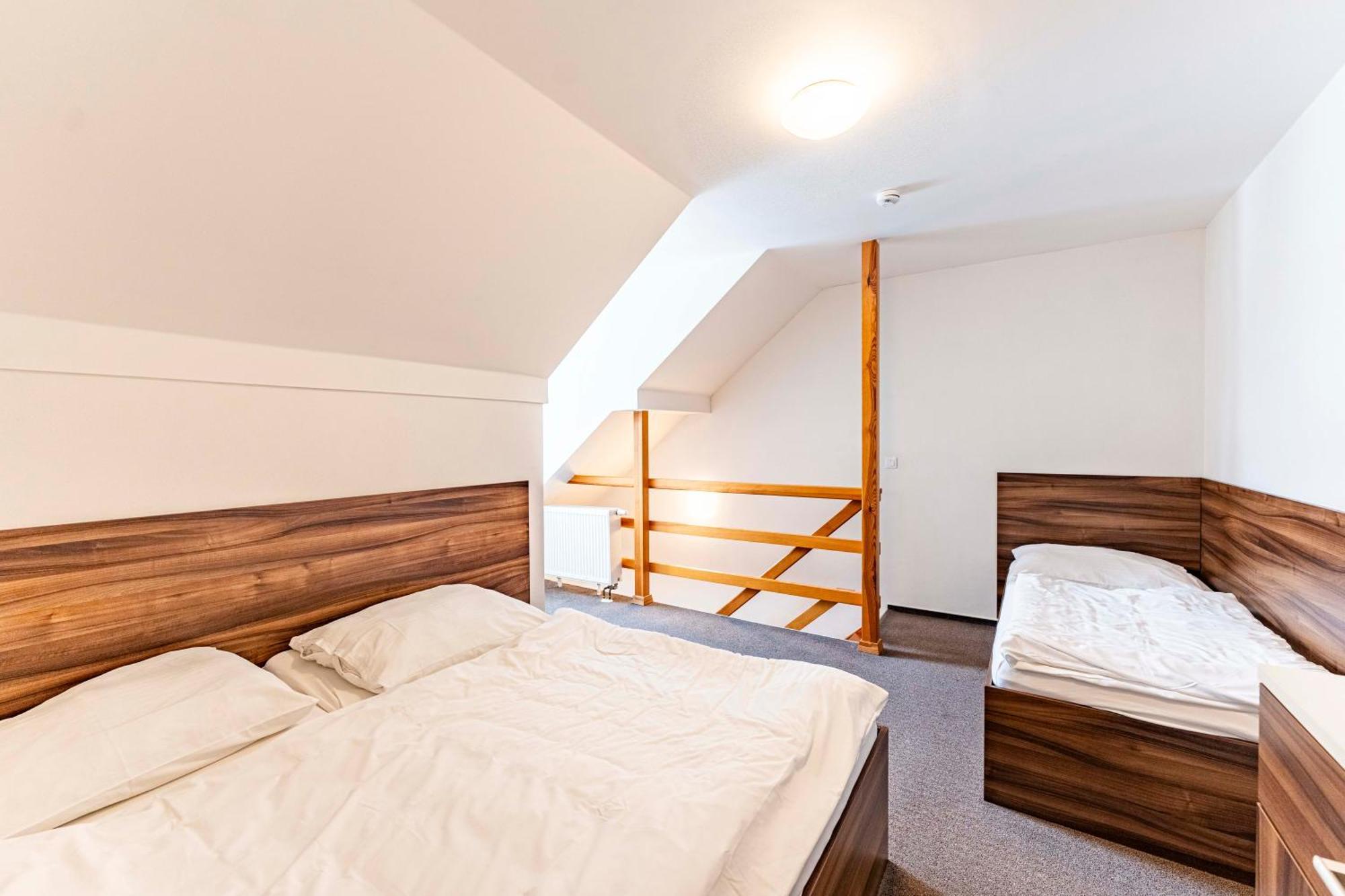 Apartmany Kouty Лоучна-над-Десноу Экстерьер фото